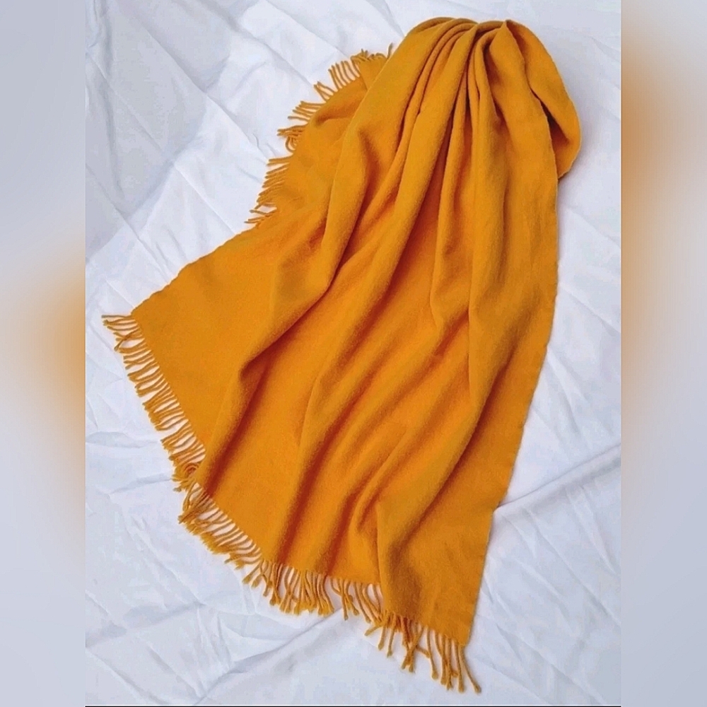 BEGG 100% Lambswool Blanket Throw Shawl ORANGE TANGERINE Fringe Scotland